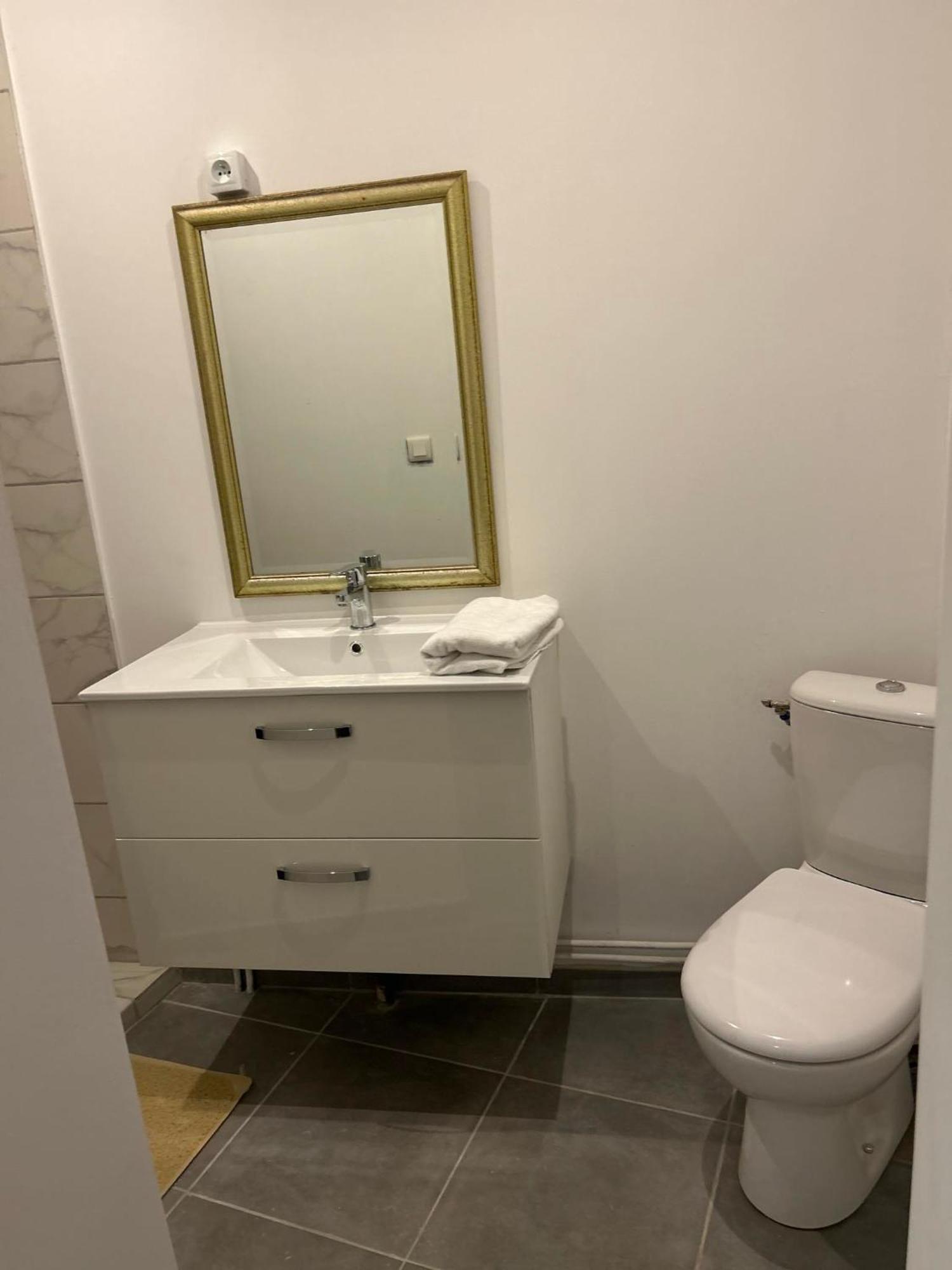 Top Appartement Centre Ville ヴァランシエンヌ エクステリア 写真